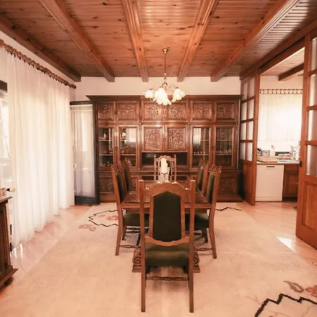Villa Mak Oruc